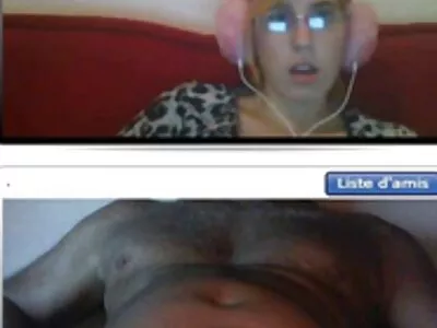 Ellie Eilish ਨੂੰ doggystyle ਪੋਜੀਸ਼ਨਾਂ ਵਿੱਚ ਠੀਕ ਤਰ੍ਹਾਂ ਨਾਲ fucked ਪ੍ਰਾਪਤ ਕਰਦਾ ਹੈ